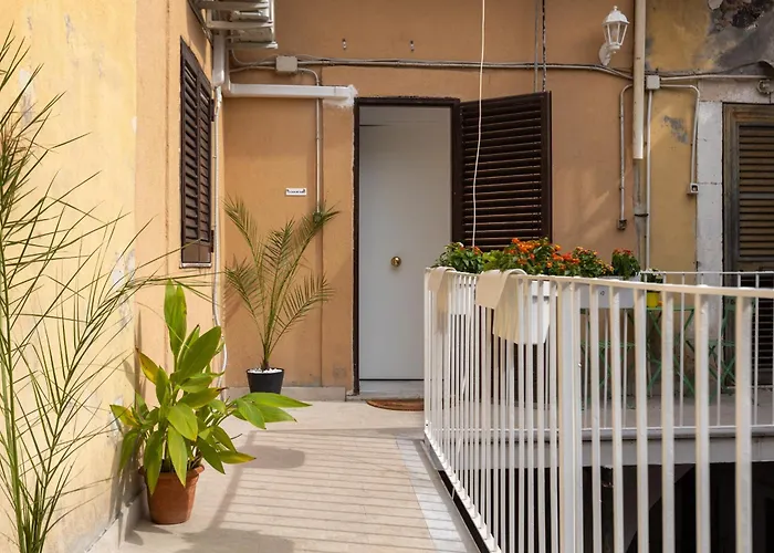 Tatil Evi A Casa Di Amici Katanya